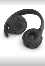 Load image into Gallery viewer, JBL Tune 500BT Powerful Bass Wireless On-Ear Headphones with Mic (Black)