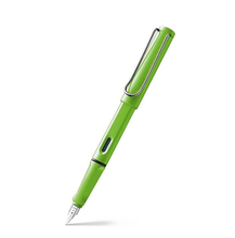 Load image into Gallery viewer, Lamy Safari Green Fountain Pen
